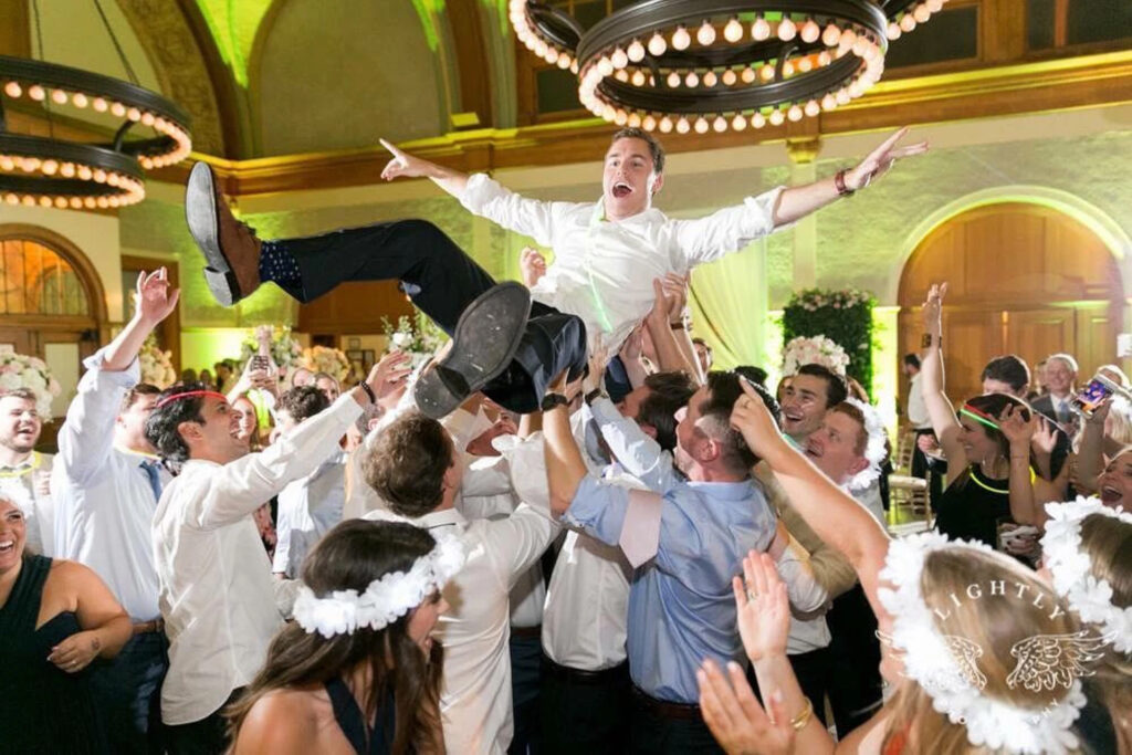 Wedding DJs in the South
Alabama Wedding DJ
Tennessee Wedding DJ
Kentucky Wedding DJ