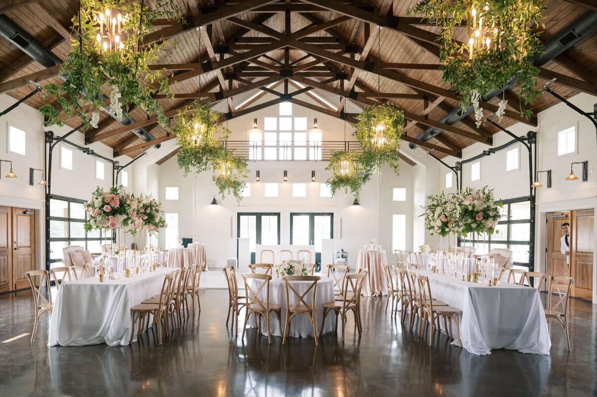 Birmingham Wedding DJ
Talladega Wedding DJ
Alpine Alabama Wedding DJ
Ridge Pointe
Heritage Wedding DJs
Heritage DJs
