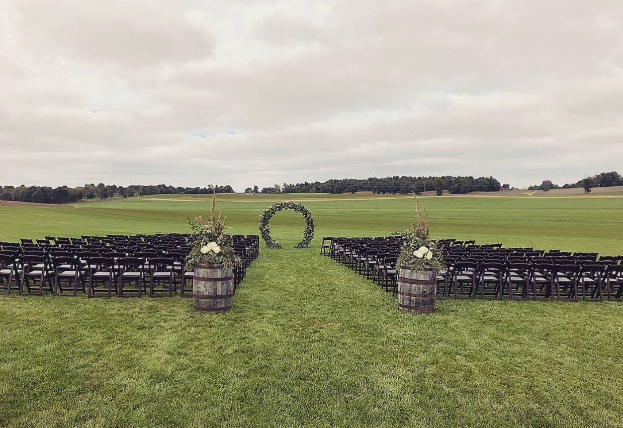 Elizabethtown Kentucky Wedding DJ 
Elizabethtown KY Wedding DJ
Elizabethtown Wedding DJ
Louisville Wedding DJ
Venue at Highland Farms
Heritage Wedding DJs
Heritage DJs