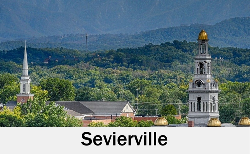 Sevierville, Tennessee mountain backdrop for wedding ceremonies