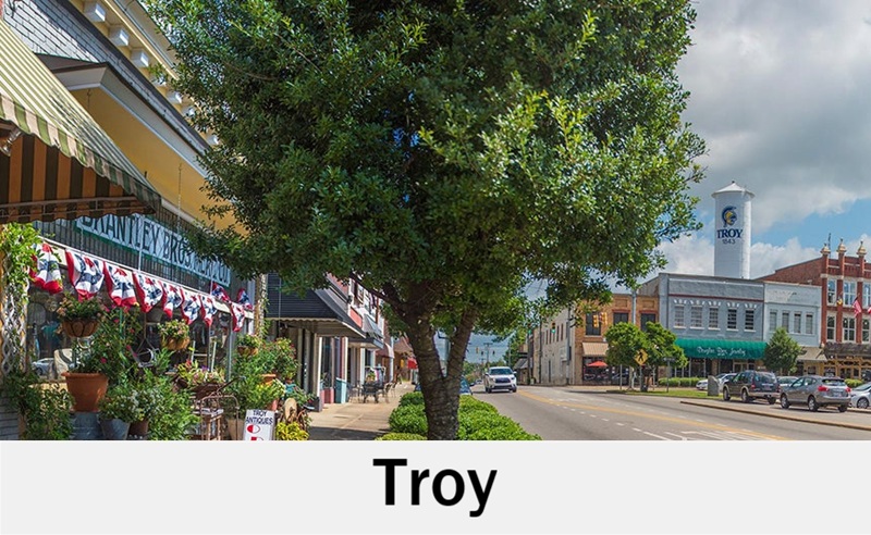 Downtown Troy, Alabama area for wedding celebrations